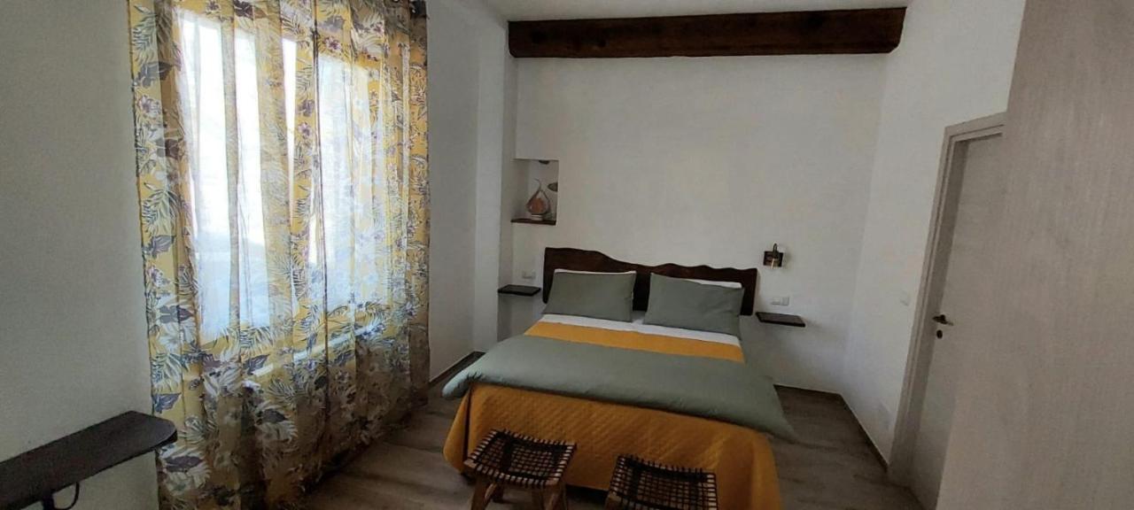 B & B Giu & Dany Bruscoli Exterior photo